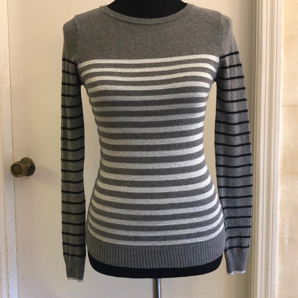ENERGIE long sleeved sweater, gray with stripes.